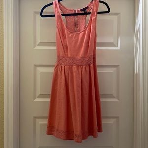 Leo meets Virgo peach dress